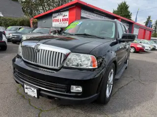 2005 Lincoln Navigator Luxury