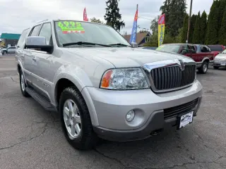 2004 Lincoln Navigator Luxury