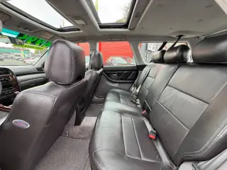 2000 Subaru Outback Limited