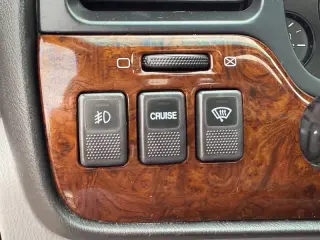 2000 Subaru Outback Limited