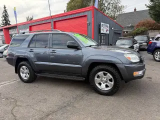 2004 Toyota 4Runner SR5