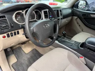 2004 Toyota 4Runner SR5