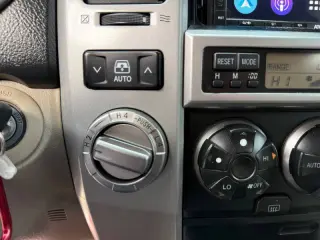 2004 Toyota 4Runner SR5