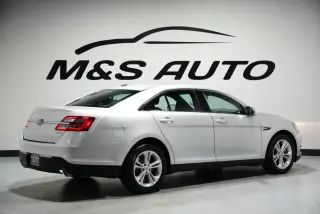 2018 Ford Taurus