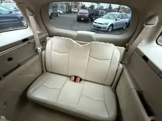 2004 Cadillac SRX