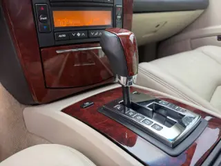 2004 Cadillac SRX