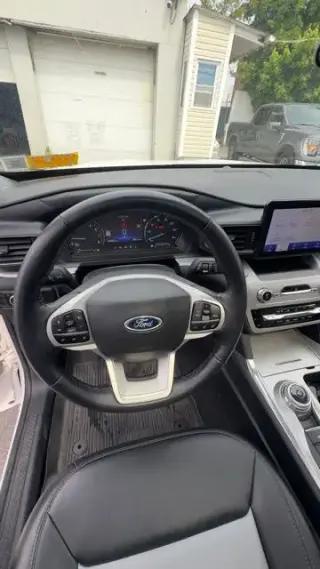 Ford Explorer 2023 AWD XLT 4dr SUV