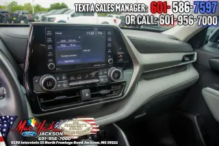 Toyota Highlander 2020 XLE 4dr SUV