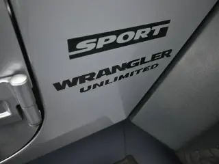 Jeep Wrangler Unlimited 2016 4x4 Sport S 4dr SUV