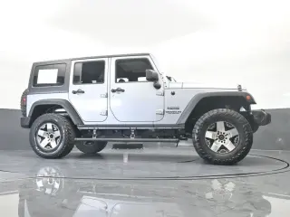Jeep Wrangler Unlimited 2016 4x4 Sport S 4dr SUV