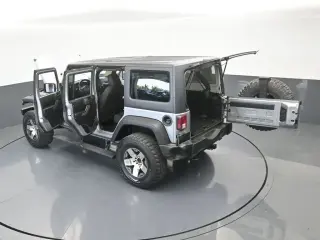 Jeep Wrangler Unlimited 2016 4x4 Sport S 4dr SUV
