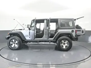 Jeep Wrangler Unlimited 2016 4x4 Sport S 4dr SUV