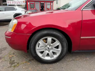 2005 Ford Five Hundred SEL