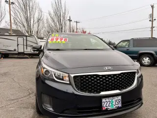 2016 Kia Sedona LX
