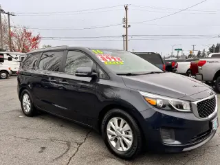2016 Kia Sedona LX