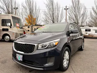 2016 Kia Sedona LX