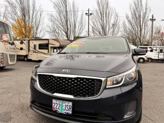 2016 Kia Sedona LX