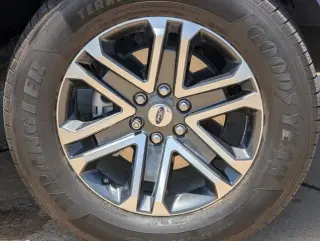 Ford F-150 2022 4x2 XL 4dr SuperCrew 5.5 ft. SB