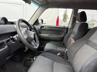 2006 Scion xB