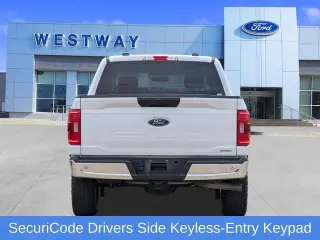 Ford F-150 2022 4x4 XL 4dr SuperCrew 5.5 ft. SB