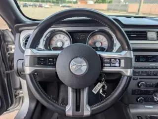 Ford Mustang 2010 V6 Premium 2dr Fastback