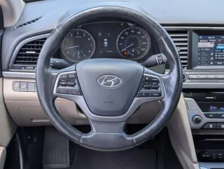 Hyundai ELANTRA 2018 SEL 4dr Sedan (US)