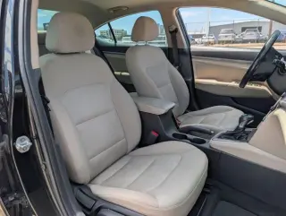 Hyundai ELANTRA 2018 SEL 4dr Sedan (US)