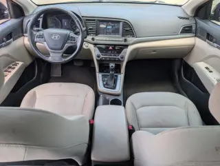 Hyundai ELANTRA 2018 SEL 4dr Sedan (US)