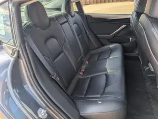 Tesla Model 3 2019 Mid Range 4dr Fastback