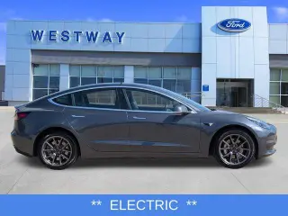 Tesla Model 3 2019 Mid Range 4dr Fastback