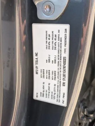 Tesla Model 3 2019 Mid Range 4dr Fastback