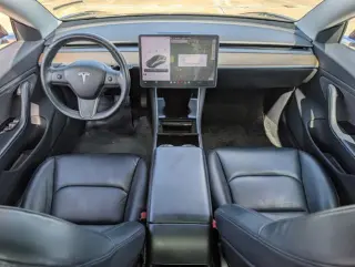 Tesla Model 3 2019 Mid Range 4dr Fastback
