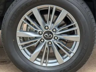 INFINITI QX80 2022 AWD Luxe 4dr SUV