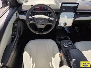 Ford Mustang Mach-E 2023 Premium 4dr SUV