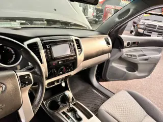 2014 Toyota Tacoma V6