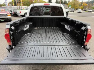 2008 Toyota Tacoma PreRunner V6