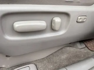 2007 Toyota Sienna XLE Limited 7-Passenger