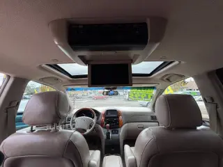 2007 Toyota Sienna XLE Limited 7-Passenger