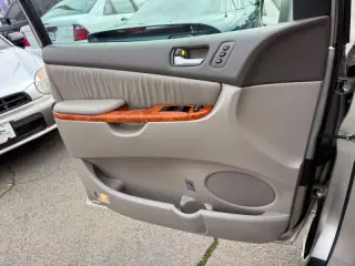 2007 Toyota Sienna XLE Limited 7-Passenger