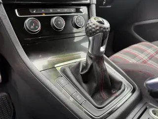 2015 Volkswagen Golf GTI Autobahn