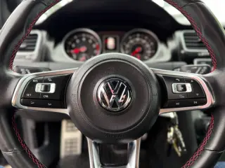 2015 Volkswagen Golf GTI Autobahn