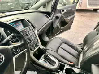 2013 Buick Verano Leather Group