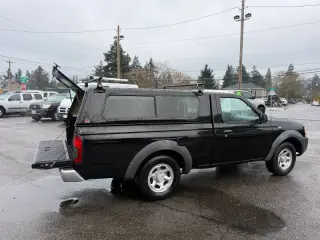 2001 Nissan Frontier XE
