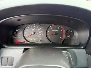 2001 Nissan Frontier XE