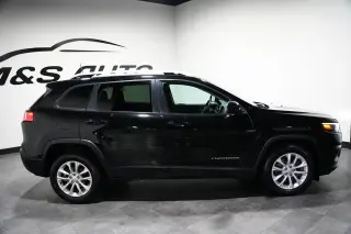 2020 Jeep Cherokee