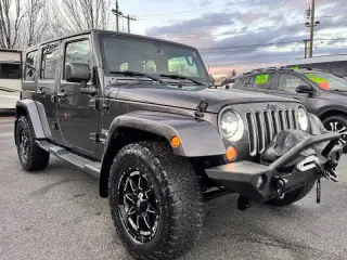 2016 Jeep Wrangler Unlimited Sahara