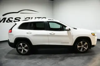 2020 Jeep Cherokee