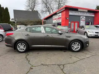 2012 Kia Optima LX