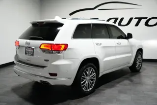 2018 Jeep Grand Cherokee Summit
