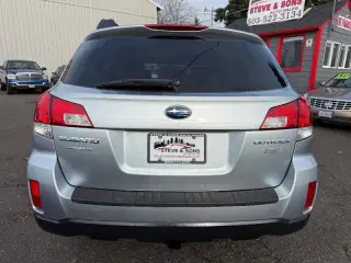 2012 Subaru Outback 2.5i Premium
